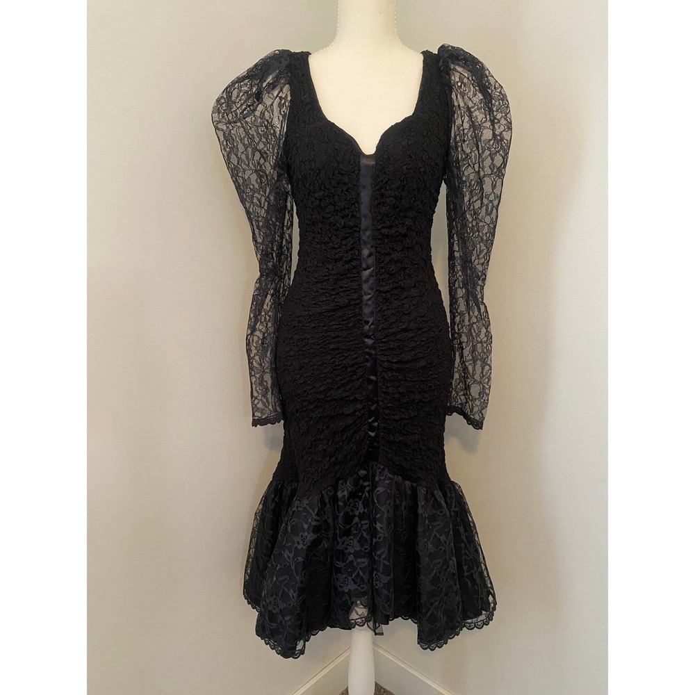Steppin Out Dress Sz 11 Black VTG 80s Lace Puff Sleeve Ruched Mermaid Gown Goth